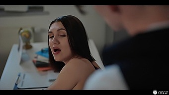 High-Definition Video Of A Naughty Student Having Sex With His Attractive Teacher Who Is Suspended In Time