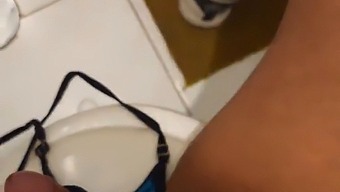 Amateur Girl Sucks And Fucks In The Bathroom